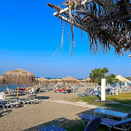 Theodorou Hotel 3*