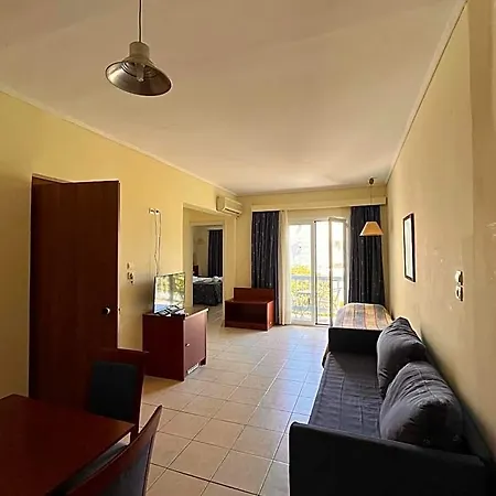 Theodorou Hotel